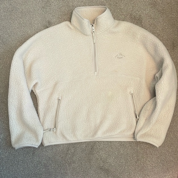 TNA Tops - Aritzia TNA fleece half zip up jacket
